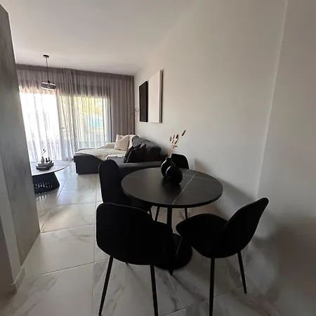 The Black Atelier Prázdninový dům